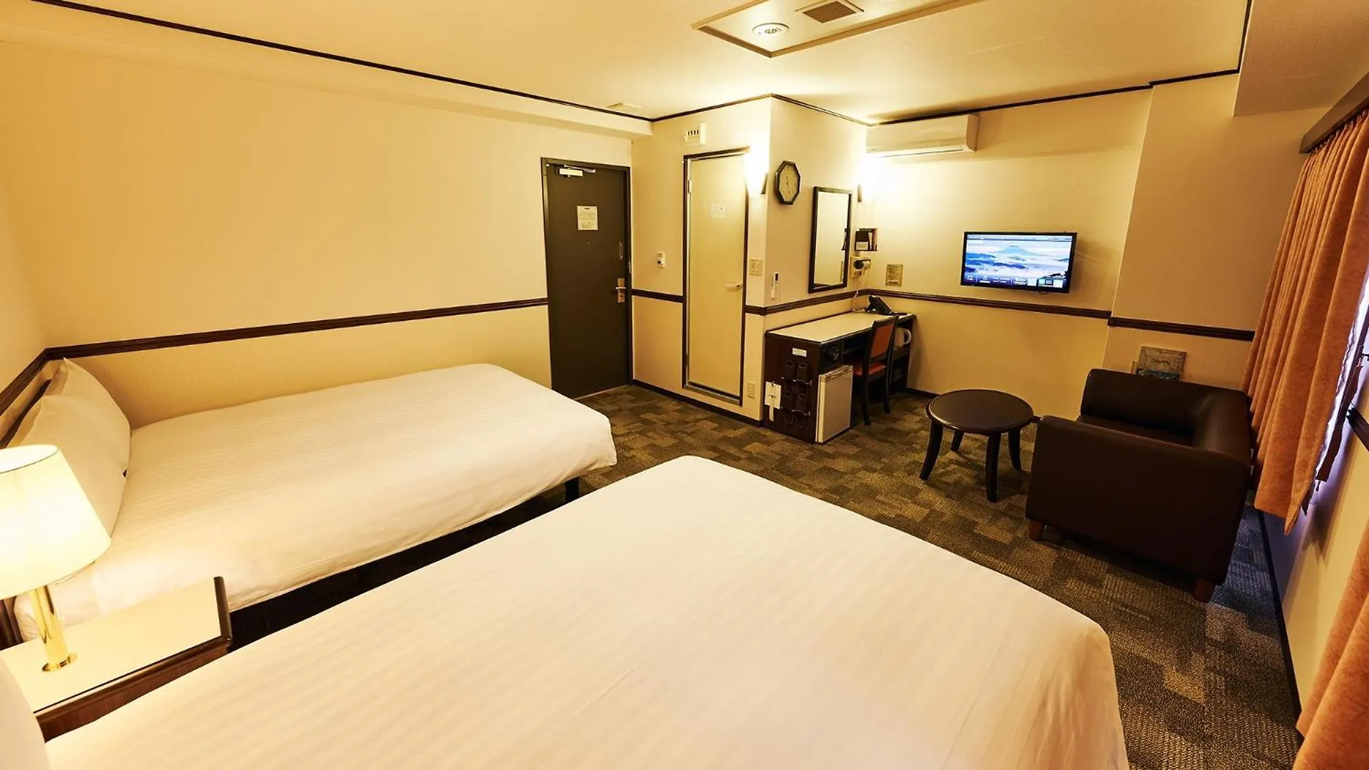 Hotel Toyoko Inn Osaka Itami Airport Toyonaka